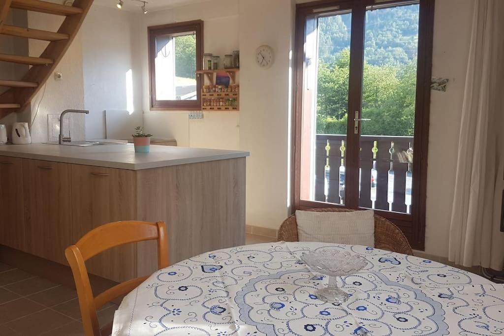 Beau Duplex Lumineux A La Montagne Nice Flat Just Underneath Mtblanc Les Houches Exterior foto